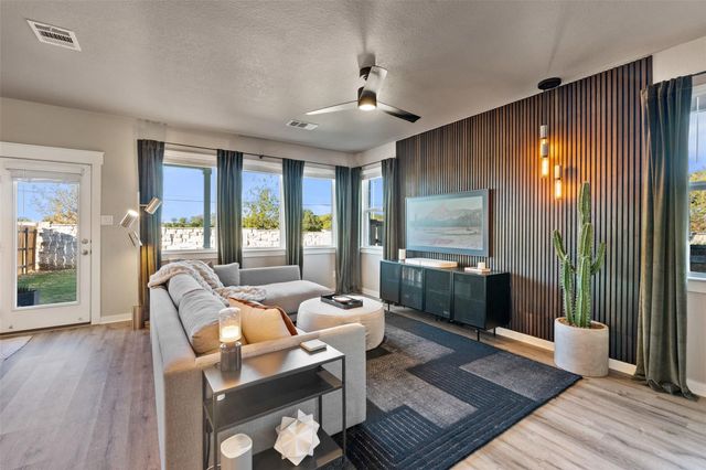 2251 Rocoso TRL, Leander, TX 78641