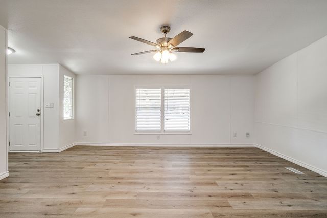 1320 Pete Drive, Willow Park, TX 76008