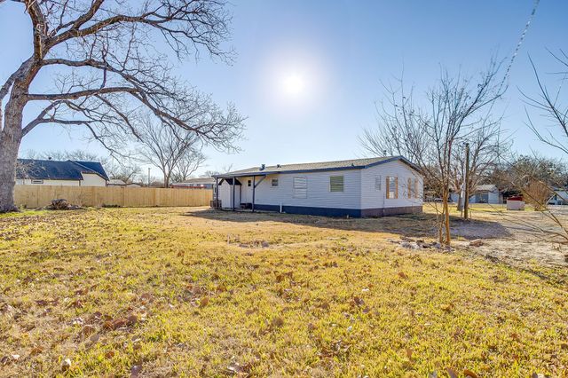 1320 Pete Drive, Willow Park, TX 76008