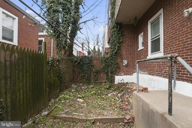 226 E SYDNEY ST, Philadelphia, PA 19119