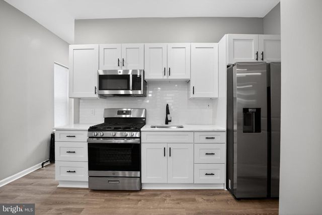 226 E SYDNEY ST, Philadelphia, PA 19119