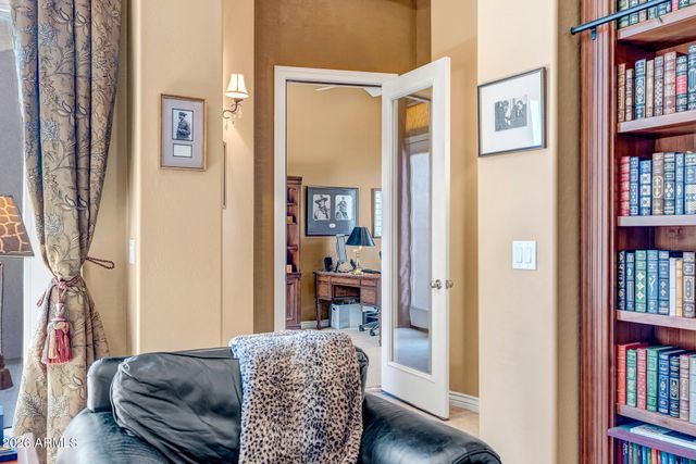 40814 N LONG LANDING Court, Phoenix, AZ 85086