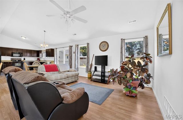 1609 Spring Mill Drive, Wentzville, MO 63385