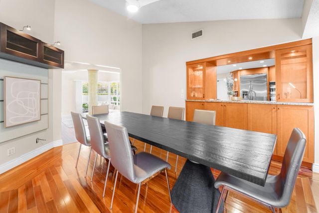 7036 San Sebastian Circle, Boca Raton, FL 33433