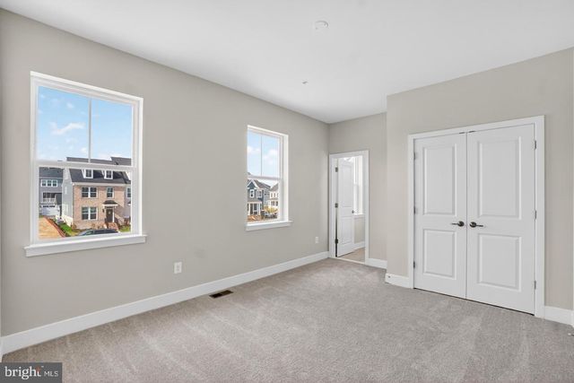 617 HARRINGTON ST, Middle River, MD 21220