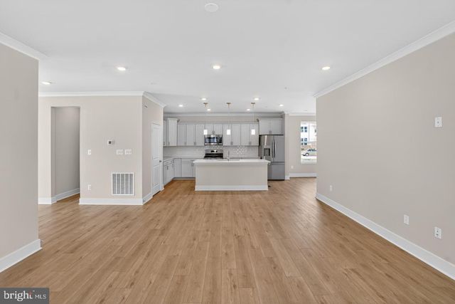 617 HARRINGTON ST, Middle River, MD 21220