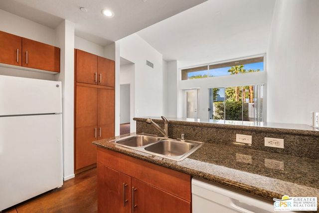 3676 Sunburst Boulevard, Palm Springs, CA 92262