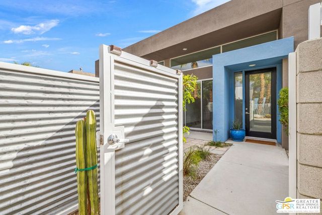 3676 Sunburst Boulevard, Palm Springs, CA 92262