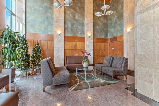 1122 N Clark Street 2510, Chicago, IL 60610