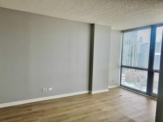 1122 N Clark Street 2510, Chicago, IL 60610