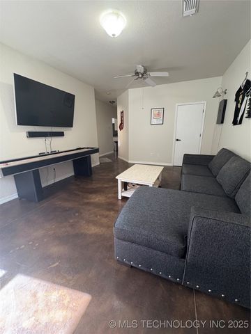 1526 S 5th, Mcalester, OK 74501