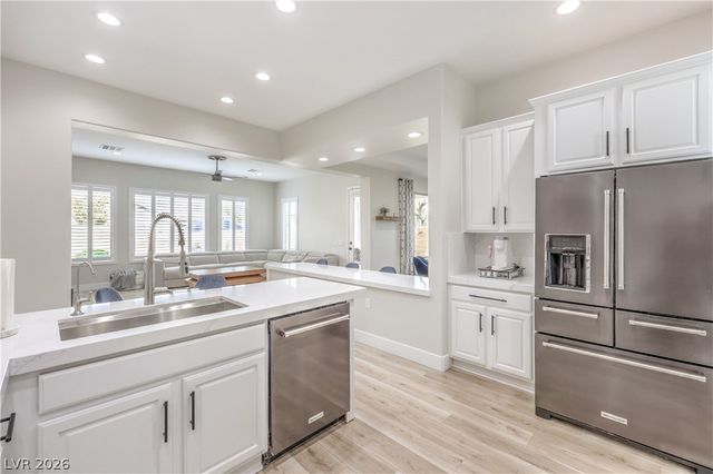 5012 Hacienda Grande Avenue, Las Vegas, NV 89141