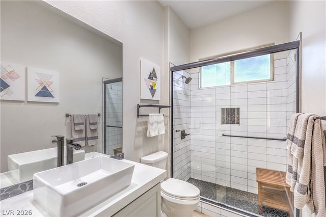 5012 Hacienda Grande Avenue, Las Vegas, NV 89141