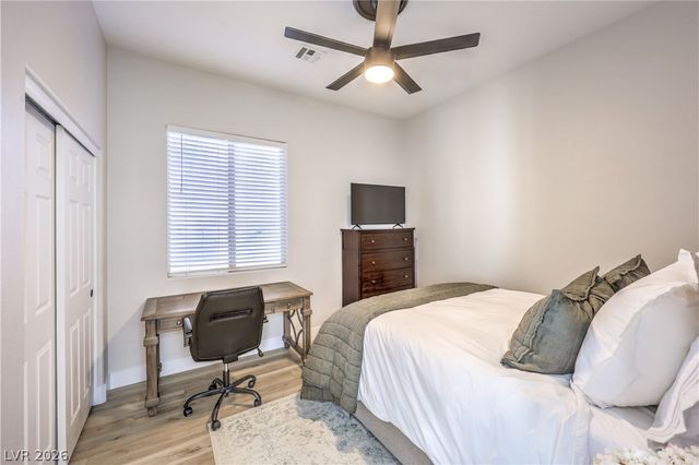 5012 Hacienda Grande Avenue, Las Vegas, NV 89141