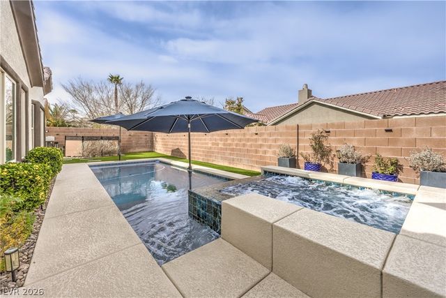 5012 Hacienda Grande Avenue, Las Vegas, NV 89141