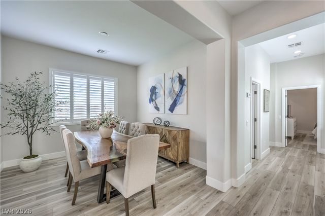 5012 Hacienda Grande Avenue, Las Vegas, NV 89141