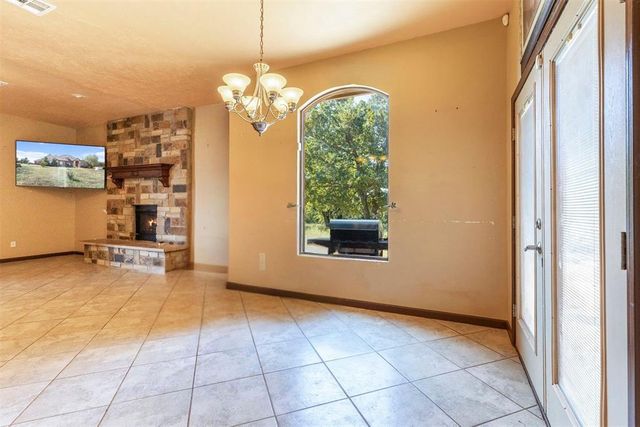 10501 Dobbs Road, Wellston, OK 74881