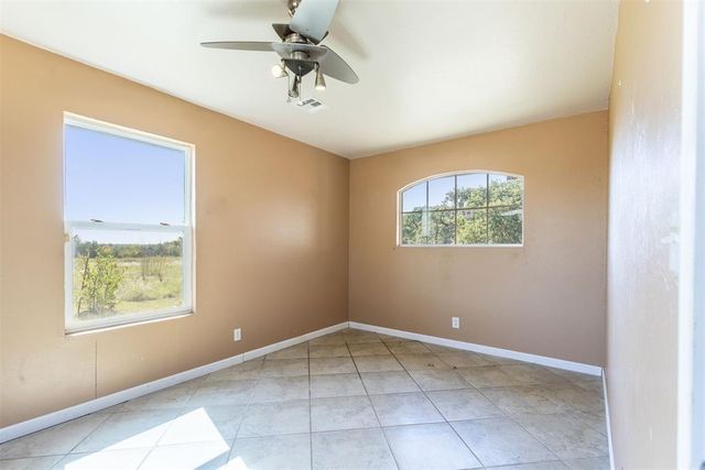 10501 Dobbs Road, Wellston, OK 74881