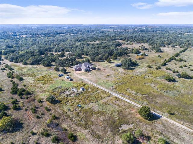 10501 Dobbs Road, Wellston, OK 74881