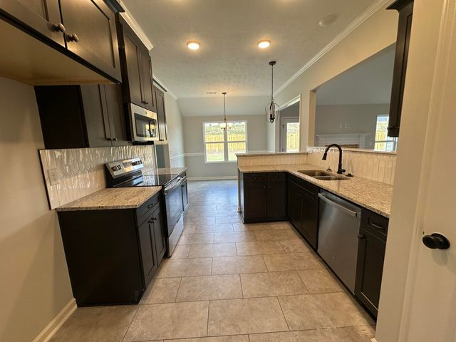 2520 Hollington Drive, Hephzibah, GA 30815