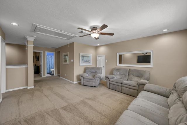 30902 Oak Forest Hollow Lane, Spring, TX 77386