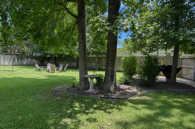 30902 Oak Forest Hollow Lane, Spring, TX 77386