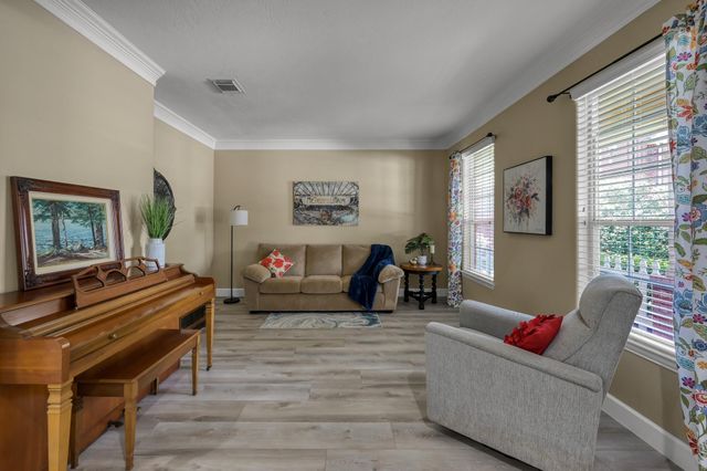 30902 Oak Forest Hollow Lane, Spring, TX 77386