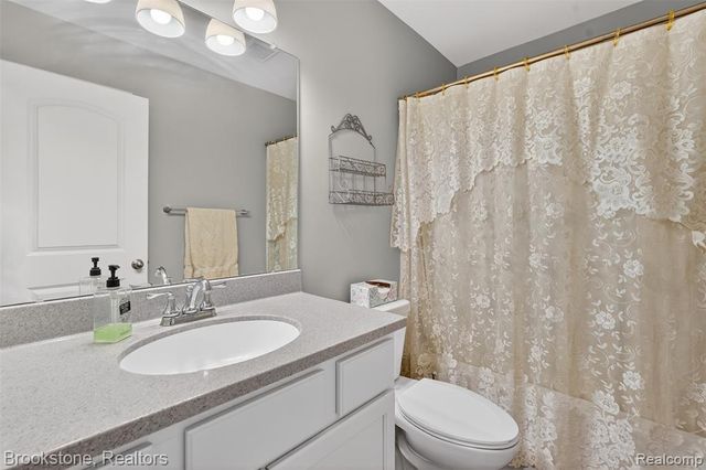 9477 Hickory Hollow Court, Davison, MI 48423