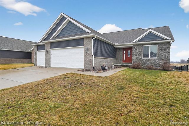 9477 Hickory Hollow Court, Davison, MI 48423