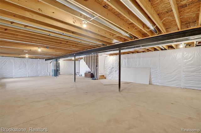 9477 Hickory Hollow Court, Davison, MI 48423