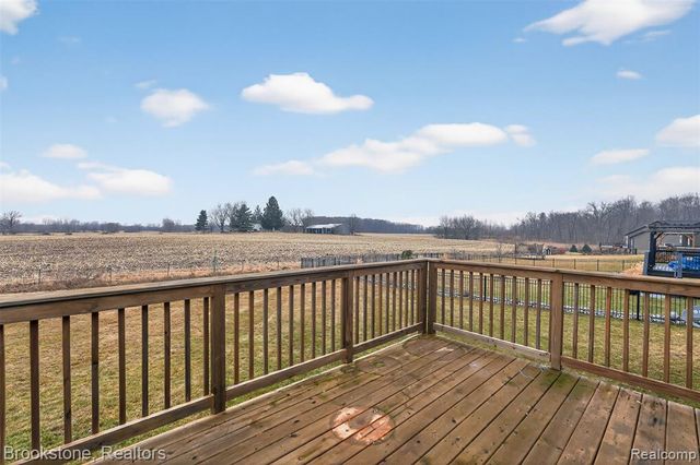 9477 Hickory Hollow Court, Davison, MI 48423