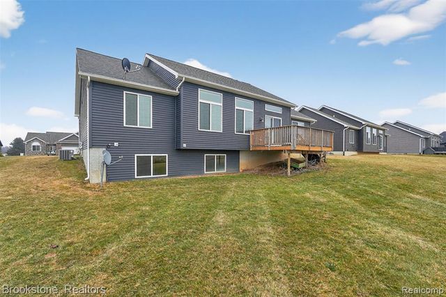 9477 Hickory Hollow Court, Davison, MI 48423