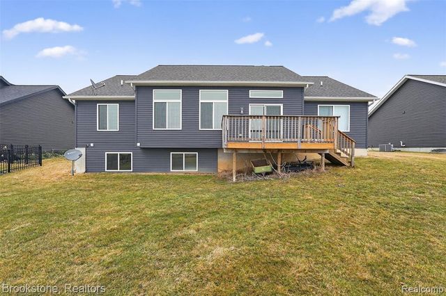 9477 Hickory Hollow Court, Davison, MI 48423