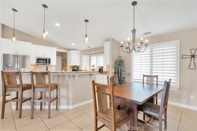 8695 Cantel Court, Oak Hills, CA 92344