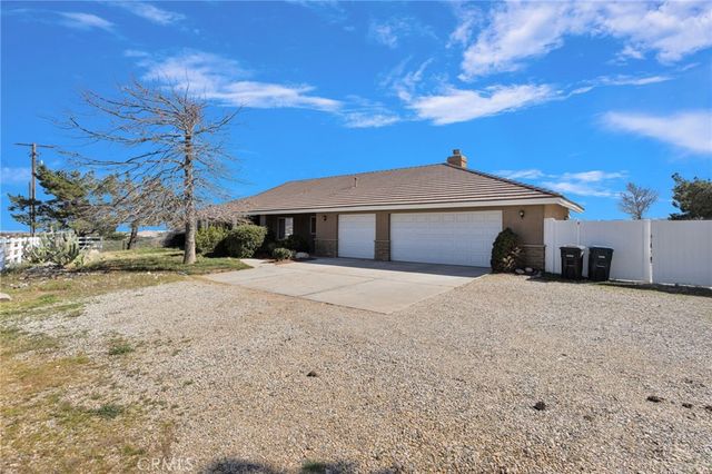 8695 Cantel Court, Oak Hills, CA 92344