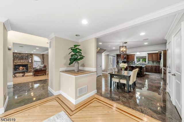 19 FAIRVIEW ROAD, Clark Twp., NJ 07066
