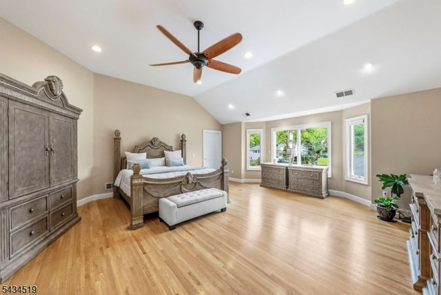 19 FAIRVIEW ROAD, Clark Twp., NJ 07066