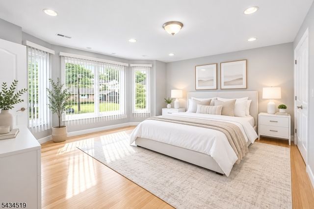 19 FAIRVIEW ROAD, Clark Twp., NJ 07066