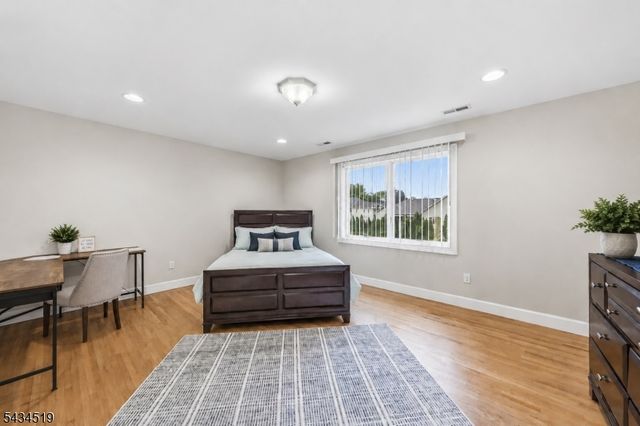 19 FAIRVIEW ROAD, Clark Twp., NJ 07066
