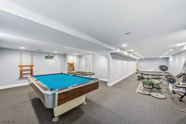 19 FAIRVIEW ROAD, Clark Twp., NJ 07066