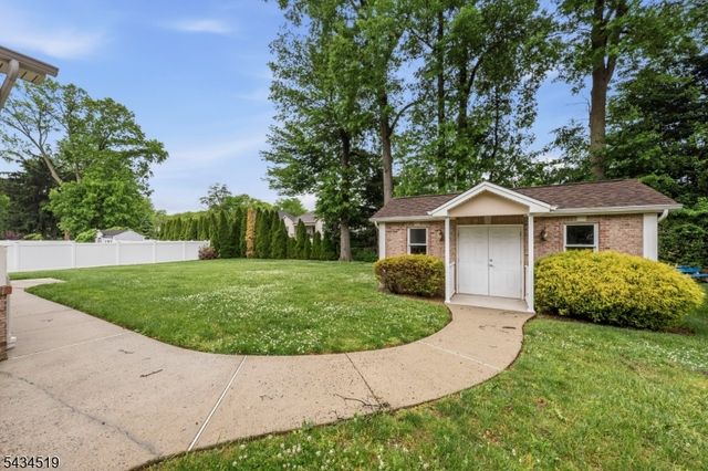 19 FAIRVIEW ROAD, Clark Twp., NJ 07066