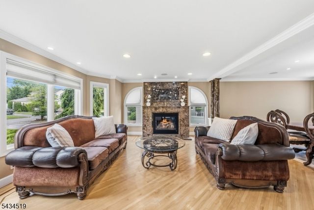 19 FAIRVIEW ROAD, Clark Twp., NJ 07066