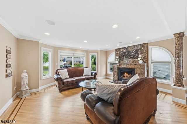 19 FAIRVIEW ROAD, Clark Twp., NJ 07066