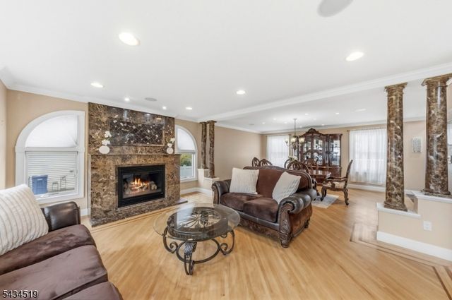 19 FAIRVIEW ROAD, Clark Twp., NJ 07066