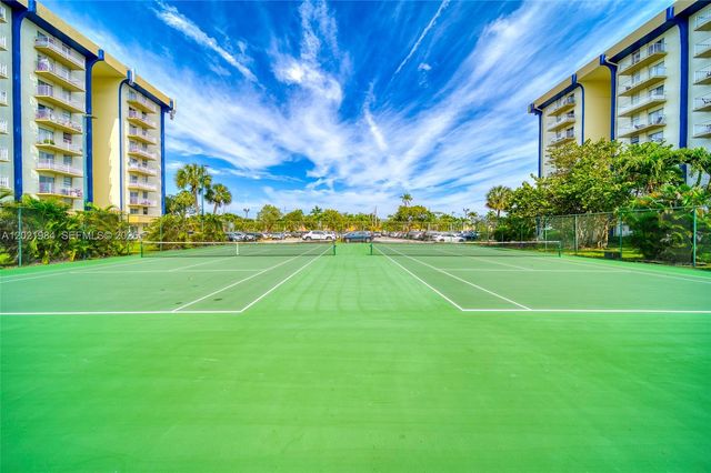801 NW 47th Avenue 515W, Miami, FL 33126