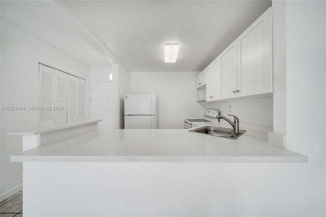 801 NW 47th Avenue 515W, Miami, FL 33126