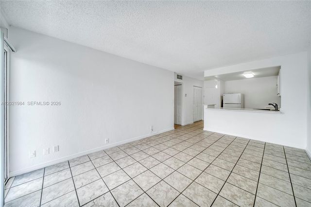 801 NW 47th Avenue 515W, Miami, FL 33126