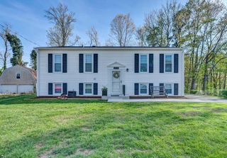 2630 Puckett CIR, Salem, VA 24153
