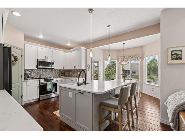 3433 Cottonwood Cir, Longmont, CO 80504