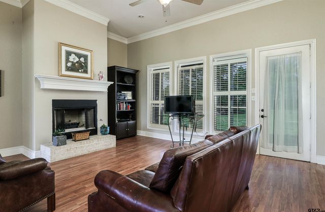 128 CR 1431, Jacksonville, TX 75766